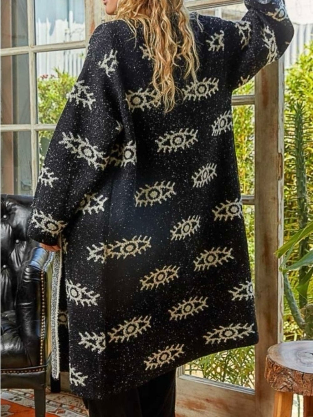 POL Black and Cream Patterned Long Cardigan Sweater - Women size small